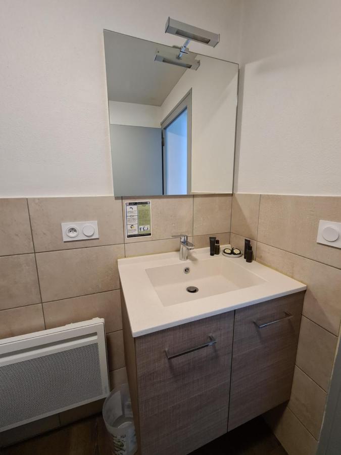 Gîte la Belle Vallée maison indépendante 80m2, 2 chambres à 10 min du Puy du Fou Treize-Vents Esterno foto