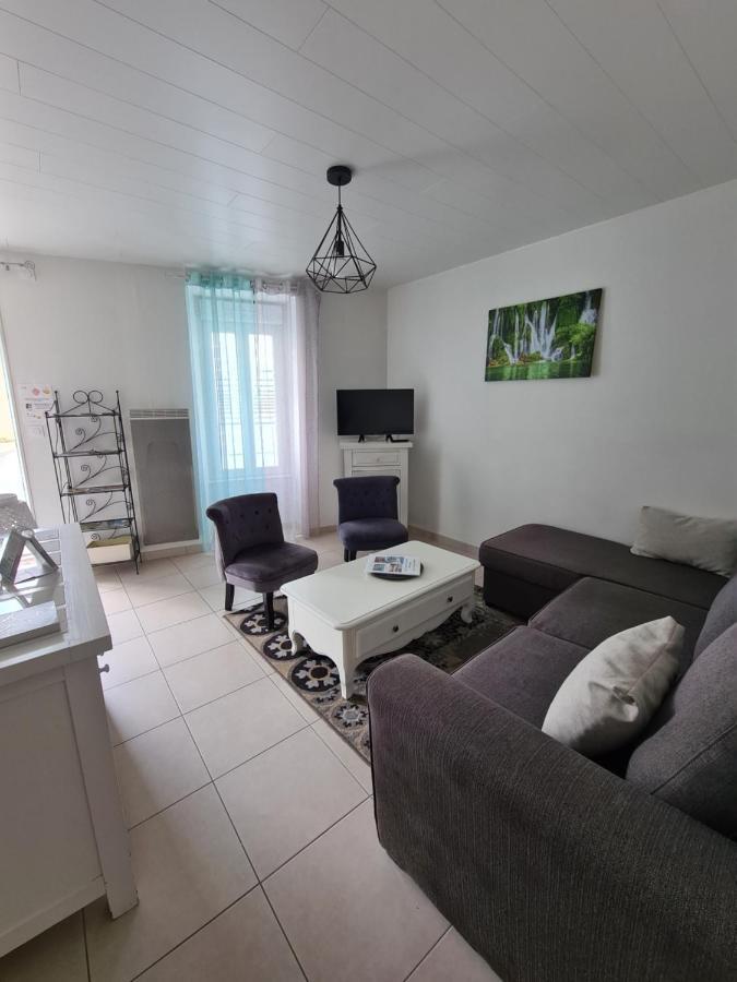 Gîte la Belle Vallée maison indépendante 80m2, 2 chambres à 10 min du Puy du Fou Treize-Vents Esterno foto